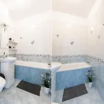 Superapart Chalubinskiego 9 *